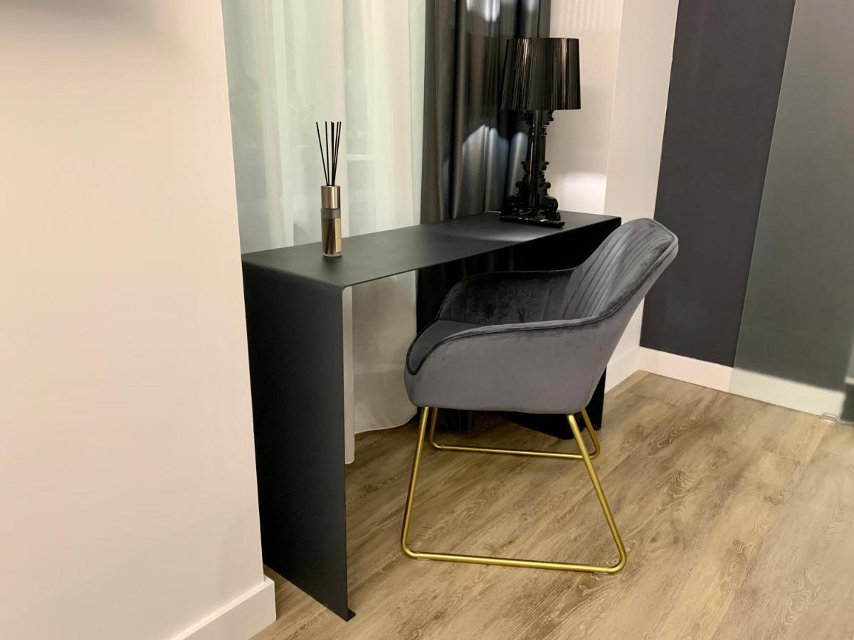 Toledo Boutique Rooms Napoli Bagian luar foto