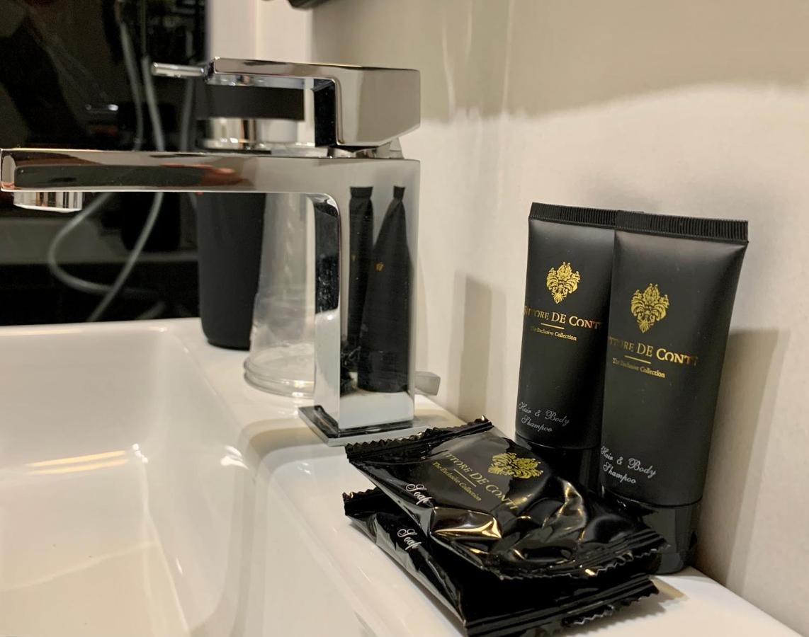 Toledo Boutique Rooms Napoli Bagian luar foto