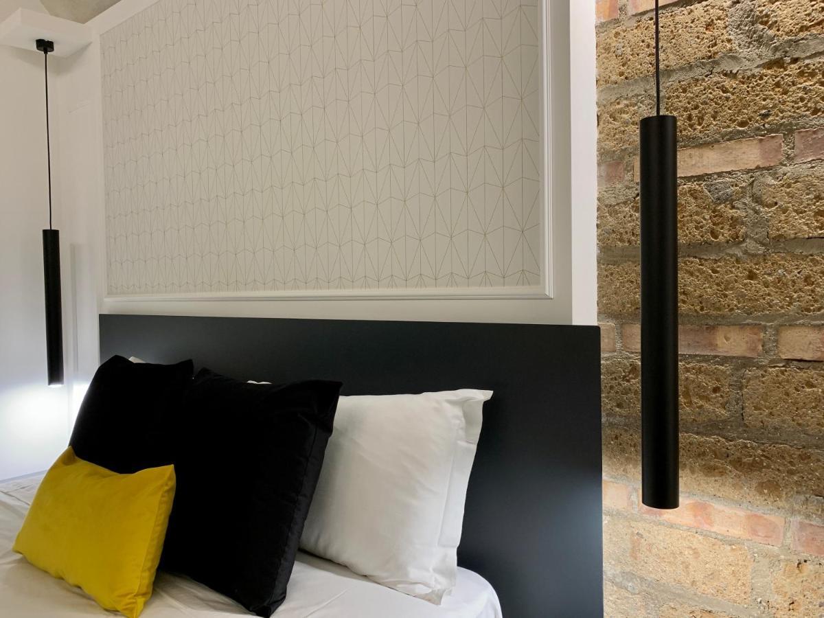 Toledo Boutique Rooms Napoli Bagian luar foto